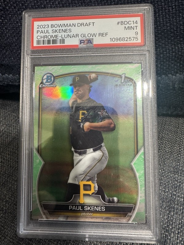 Topps 2023 Bowman Draft Paul Skenes 1st Bowman Lunar Glow Refract #BDC-14 PSA 9