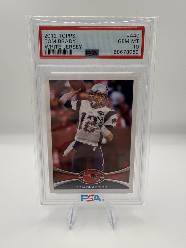 2012 Topps Tom Brady White Jersey #440 New England Patriots PSA 10