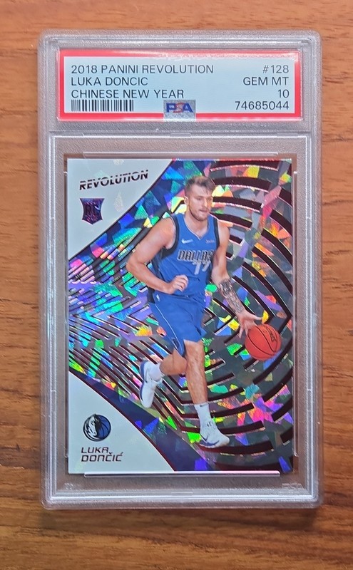 LUKA DONCIC 2018-19 Panini Revolution #128 Chinese New Year ROOKIE PSA 10