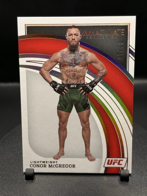 2022 Panini Immaculate Collection UFC - Conor McGregor #28 Gold /10