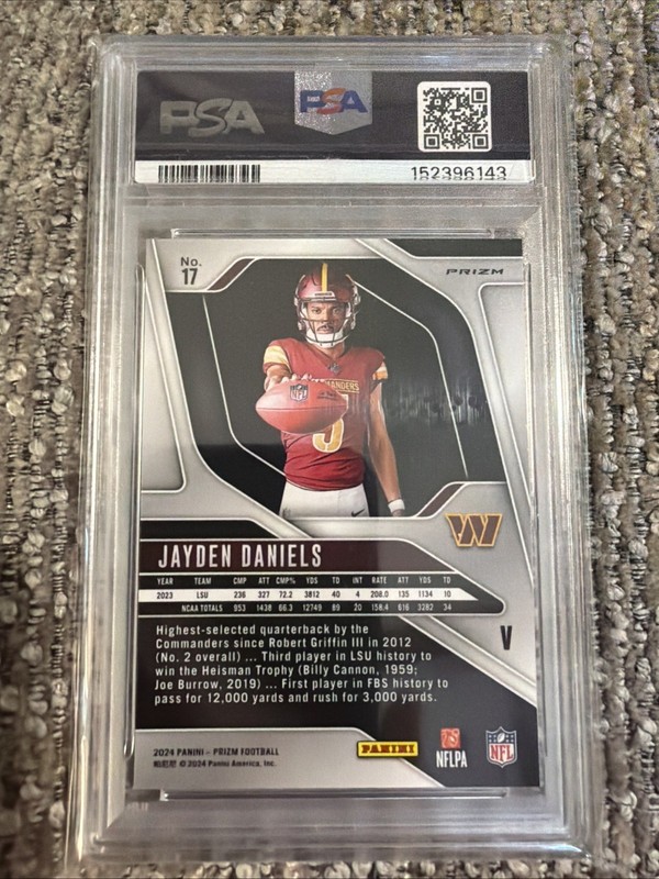 2024 Panini Prizm Jayden Daniels Silver Prizm PSA 9 Rookie variation  view 2