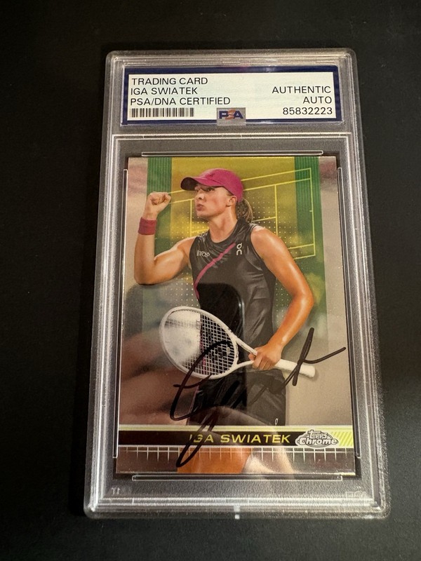 Iga Swiatek Signed Topps Chrome Card PSA/DNA Auto WTA Tennis Roland Garros