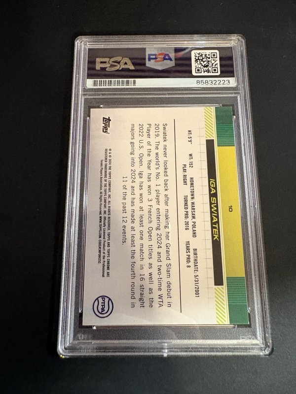 Iga Swiatek Signed Topps Chrome Card PSA/DNA Auto WTA Tennis Roland Garros view 2