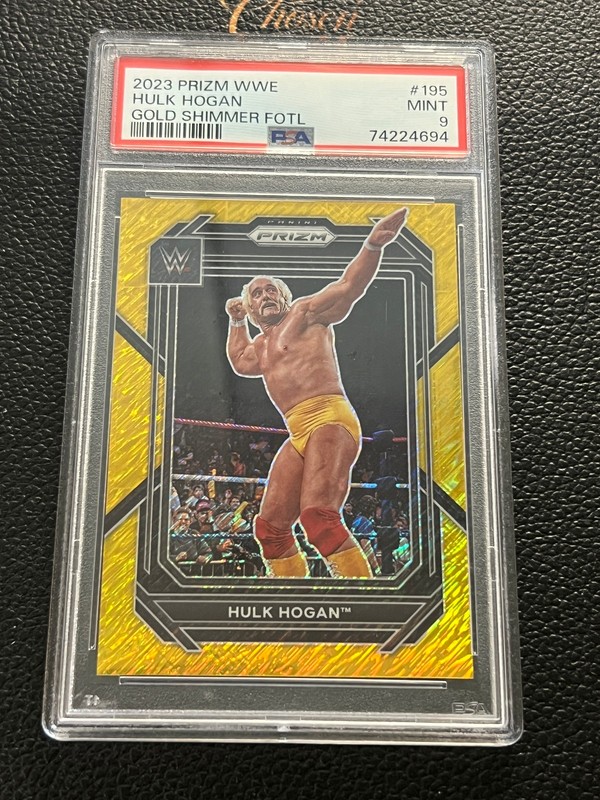 2023 Panini Prizm WWE Hulk Hogan Base 2/5 Gold Shimmer Fotl Refractor PSA9 HBH
