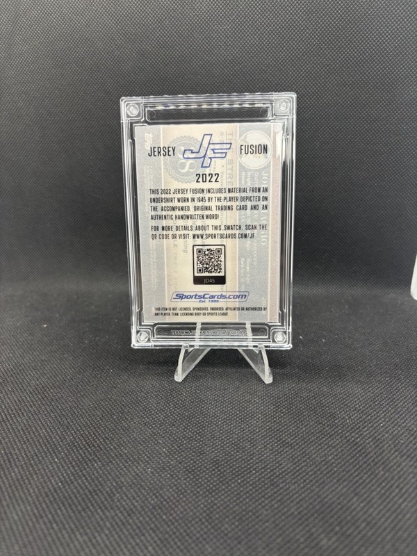 2022 Topps Joe DiMaggio Jersey Fusion Game Used Relic Handwritten Word view 2