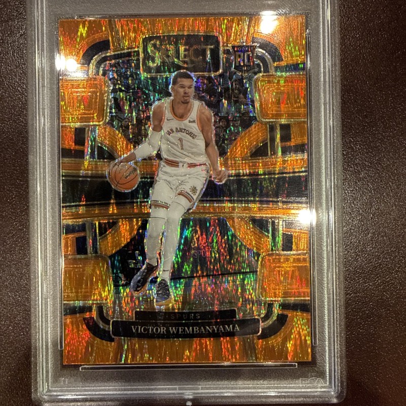 Victor WEMBANYAMA- RC - 2023 Select Orange Flash PSA 9 view 2