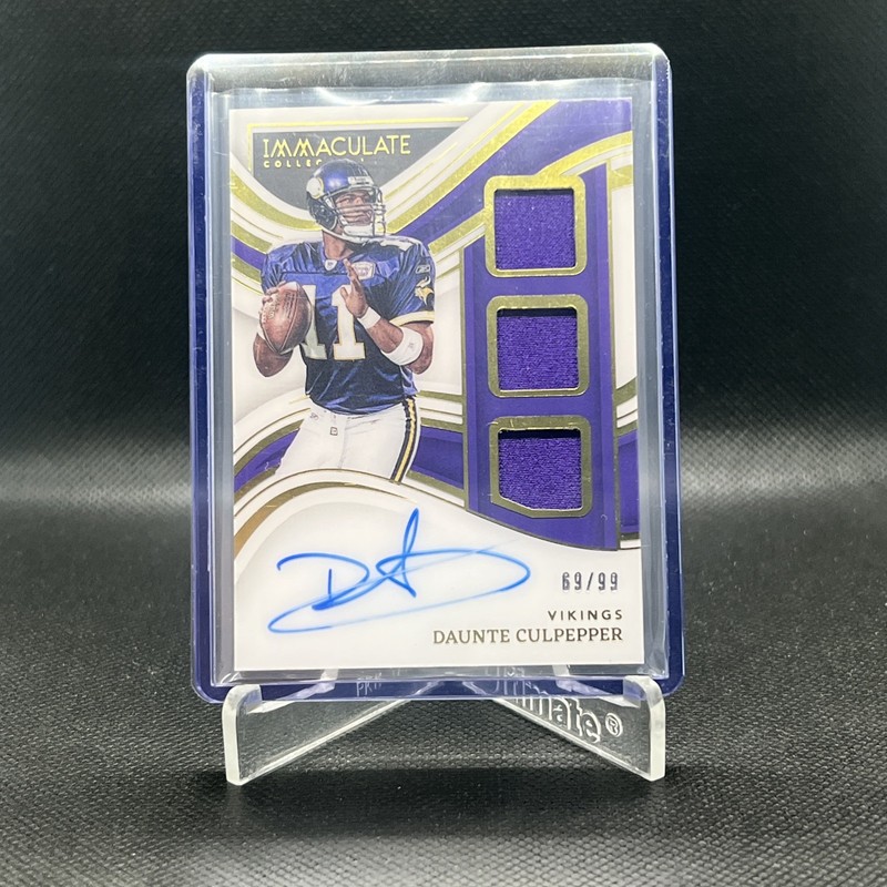 2023 Panini Immaculate Daunte Culpepper On Card Auto Game Worn Patch /99 Vikings view 2