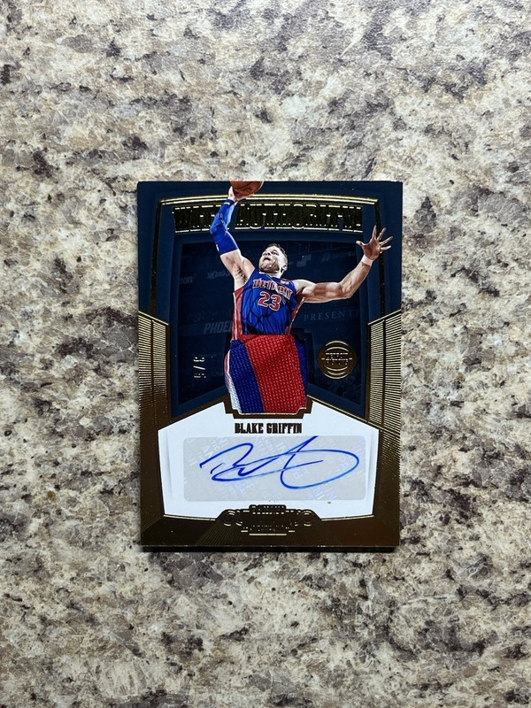 2018-19 Panini Dominion - Blake Griffin With Authority! Gold Patch Auto #/5