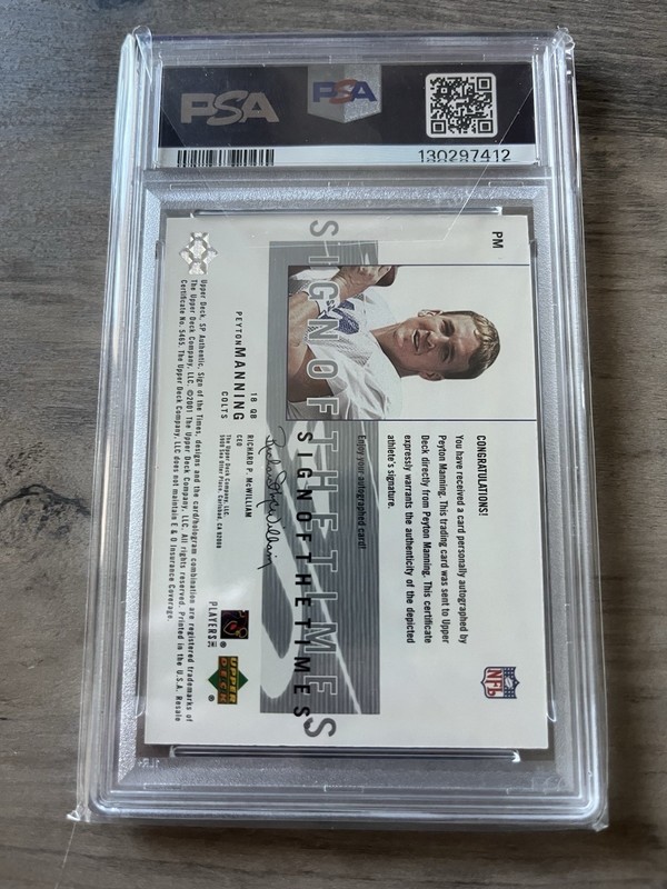 2001 Upper Deck SP Authentic Peyton Manning Sign of the Times #PM Auto PSA 8 view 2