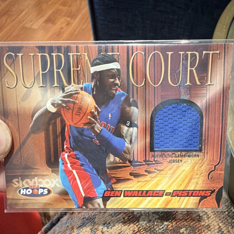 Ben Wallace Detroit Pistons NBA Supreme Court SkyBox Hoops Game-Used Jersey Card