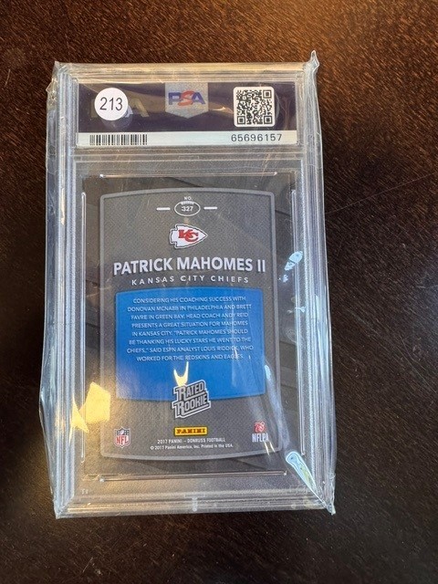2017 Panini Donruss Patrick Mahomes II RC Rated #327 Chiefs PSA 8 Rookie view 2