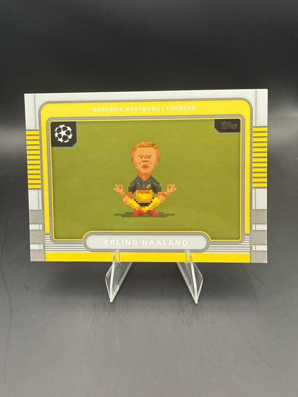 Erling Haaland 2025-26 Topps UEFA Club Competitions 8 Bit #8B-5