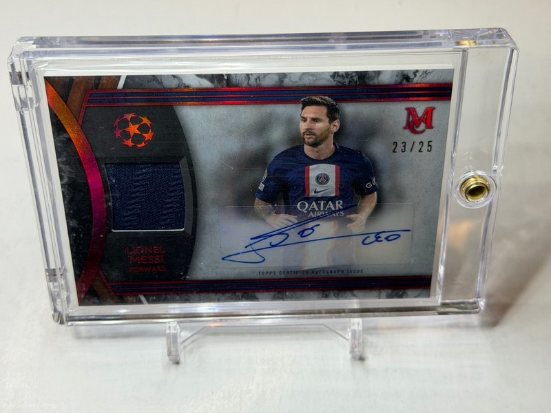 2022-23 Topps Museum Collection UCL Lionel Messi Auto Relic /25
