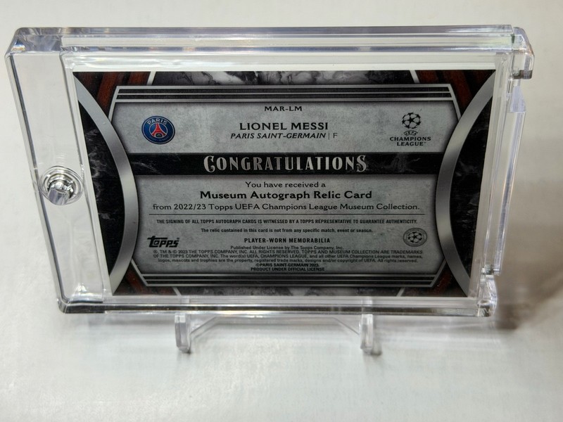 2022-23 Topps Museum Collection UCL Lionel Messi Auto Relic /25 view 2