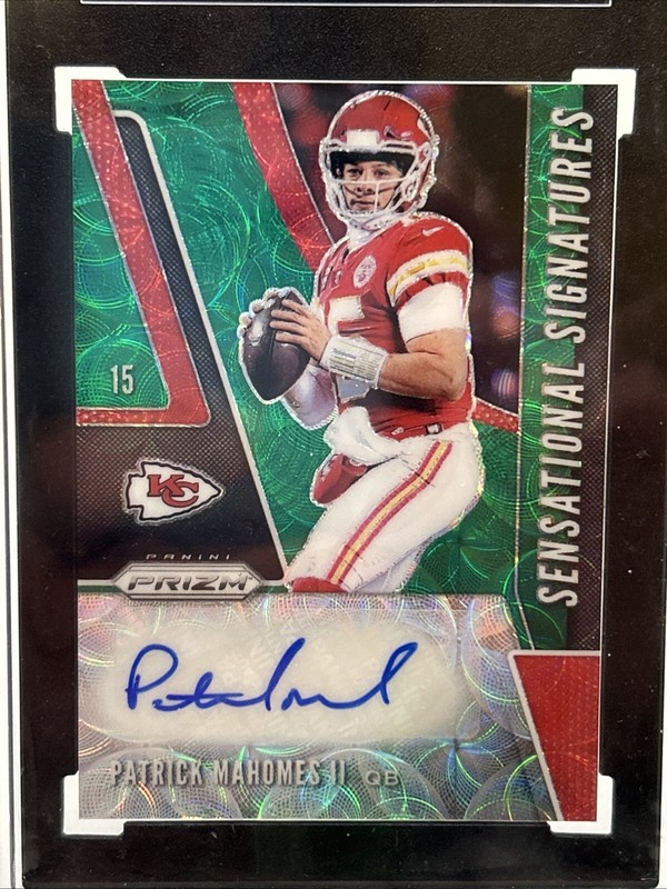 2019 Prizm Patrick Mahomes Sensational Signatures Green Scope Auto 15/15 Uni # view 2