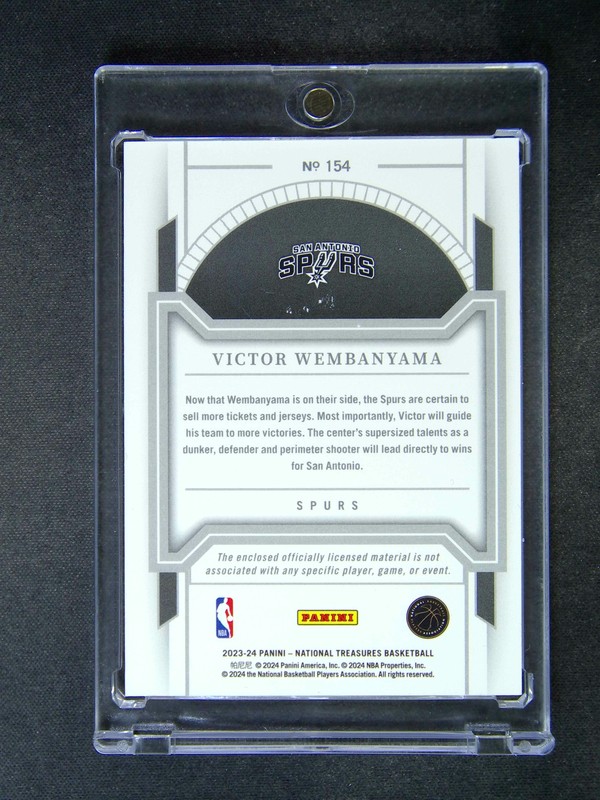 2023-24 National Treasures Victor Wembanyama #154 RC Rookie Patch Emerald /5 view 2