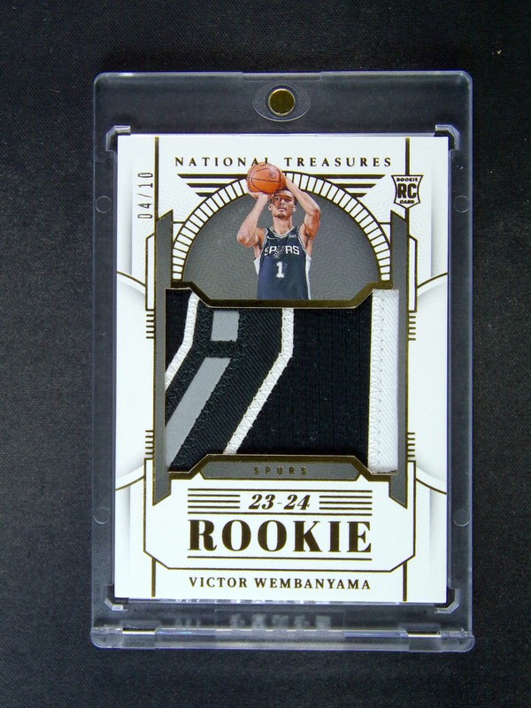2023-24 National Treasures Victor Wembanyama #154 RC Rookie Patch Gold /10