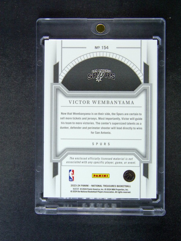 2023-24 National Treasures Victor Wembanyama #154 RC Rookie Patch Gold /10 view 2