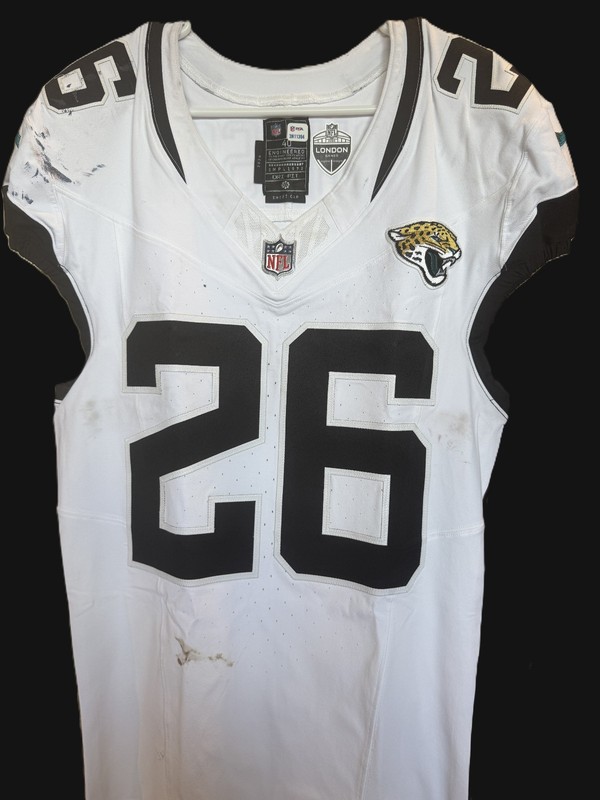 🏈Antonio Johnson GAME-USED💪10/13/24 Jacksonville Jaguars🐆NFL Jersey👕vs.Bears view 2