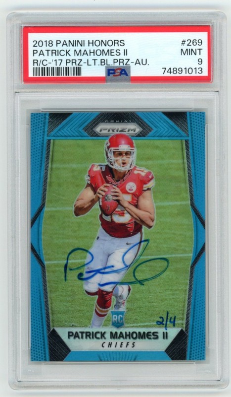 PSA 9 2018 Honors 2017 Prizm Patrick Mahomes Light Blue Prizm On Card Auto RC /4