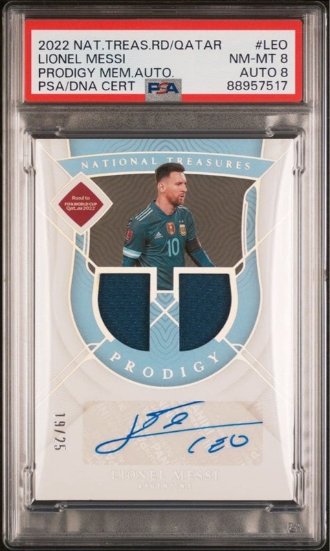 2022 Panini National Treasur Lionel Messi Swatch Auto Material /25 PSA 8