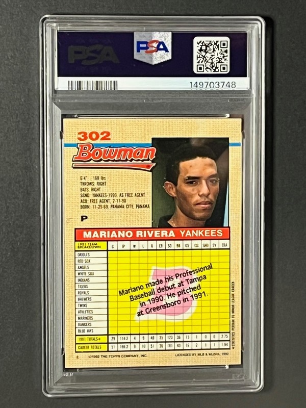 1992 Bowman #302 – Mariano Rivera RC – New York Yankees – Rookie Card – PSA 8 view 2