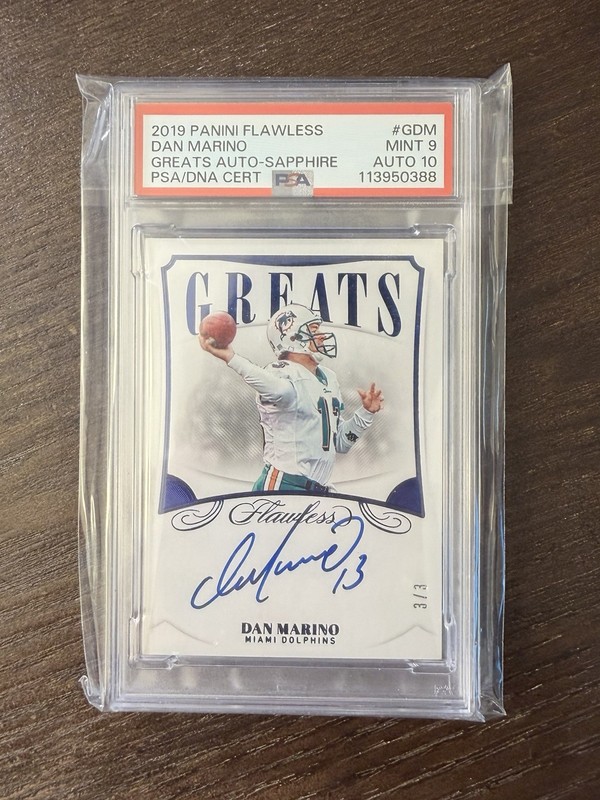 2019 Panini Flawless Dan Marino Greats Auto Sapphire /3 PSA 9 AUTO 10