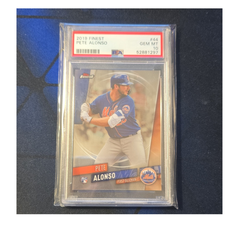 Topps 2019 Finest Pete Alonso Rookie #44 New York Mets Base PSA 10