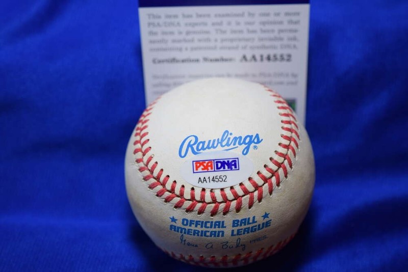 Yogi Berra PSA DNA Coa Signed American League OAL Autograph Baseball view 2