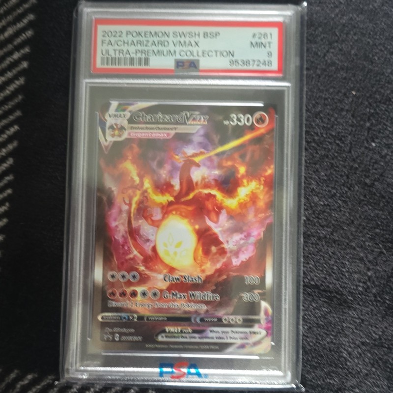 Pokémon Charizard VMAX SWSH261 Full Art Holo Promo Sword & Shield PSA 9