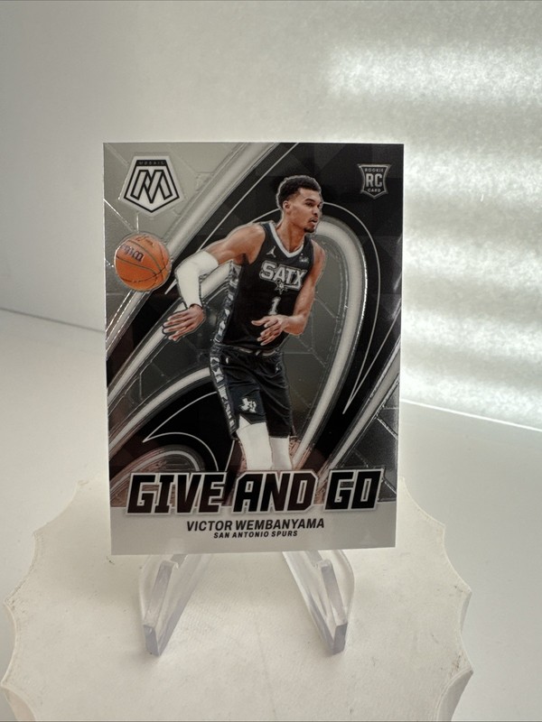 2023-24 Mosaic Give And Go Rookie Victor Wembanyama #12. Insert Spurs