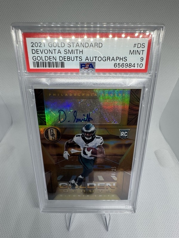 2021 Panini Gold Standard DeVonta Smith RC Auto Golden Debuts /25 PSA 9 POP 1💎