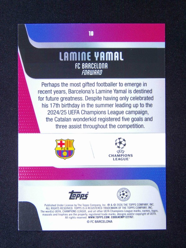 2025-26 Topps Flagship UEFA Lamine Yamal #10 Blue Refractor /150 view 2