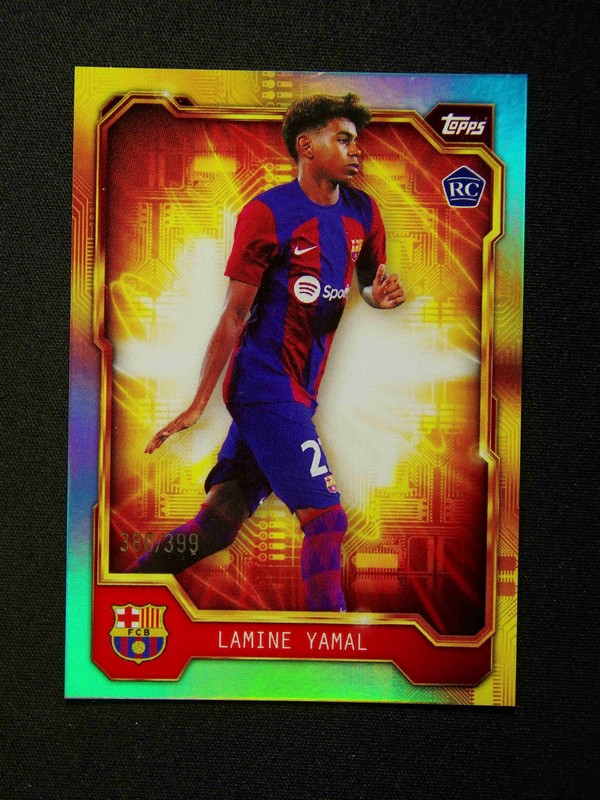 2023-24 Topps Team Set Lamine Yamal RC Rookie Golden Future Auqa /399