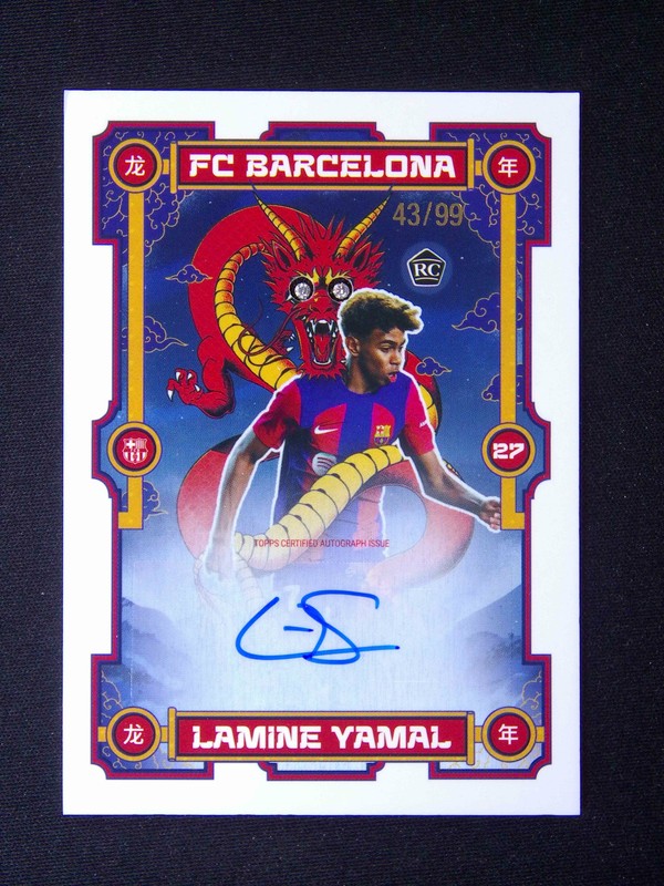 2023-24 Topps Barcelona Dragon Lamine Yamal RC Rookie Auto Green /99