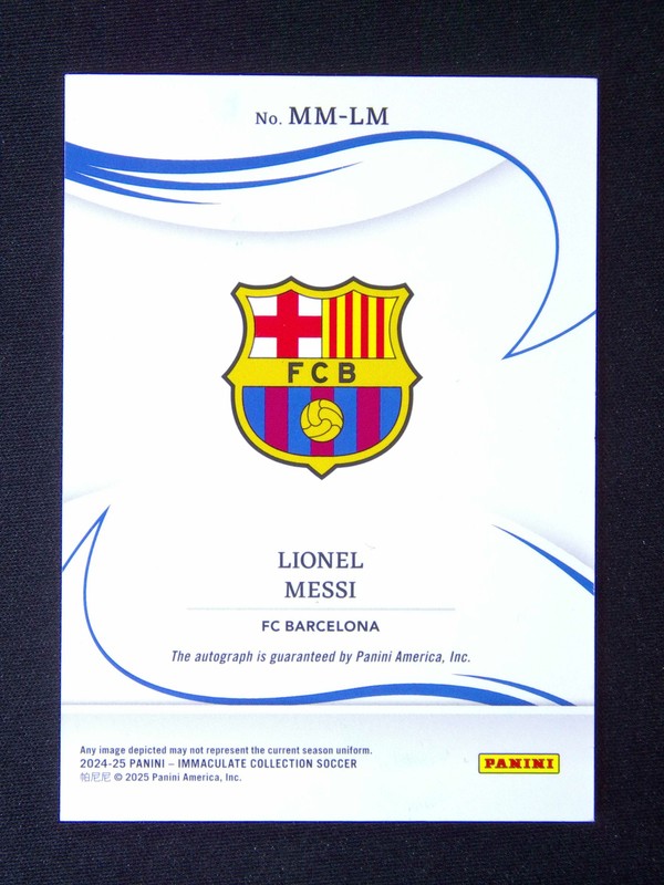 2024-25 Panini Immaculate Lionel Messi Modern Marks Auto /25 view 2