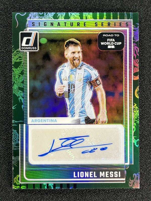 2025-26 Donruss World Cup Lionel Messi Dragon Scale Signature Series Auto /199