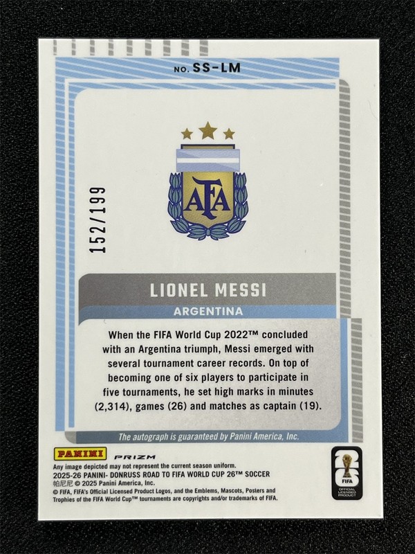 2025-26 Donruss FIFA World Cup Lionel Messi Blue Signature Series Auto /199 view 2