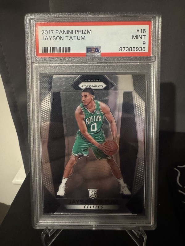 2017-18 Panini Prizm Jayson Tatum #16 (RC) PSA 9