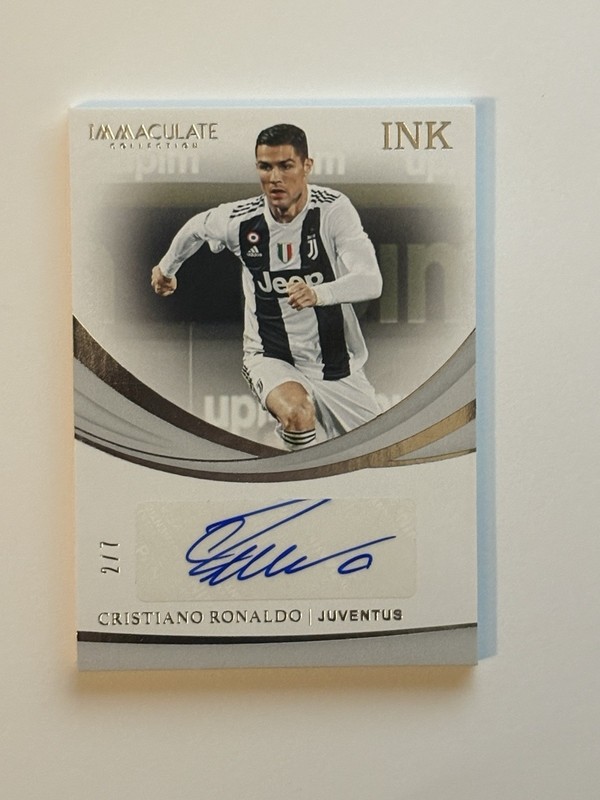 2018/19 Panini Immaculate Cristiano Ronaldo Auto /7  I-CR7 Juventus Portugal