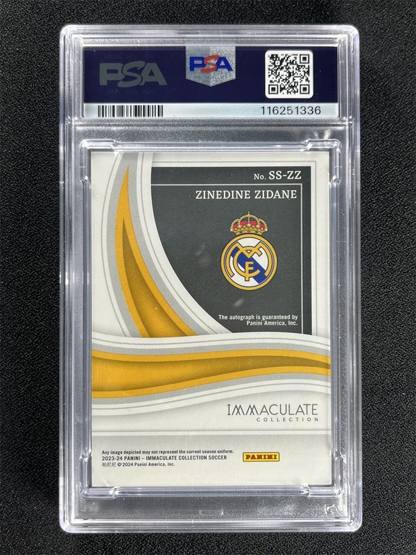 1/1 One Of One 2023-24 Immaculate Zinedine Zidane Shadowbox Platinum PSA Auto 9 view 2