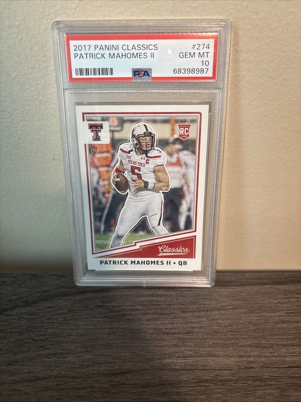 2017 Panini Classics Patrick Mahomes II #274 (RC) PSA 10