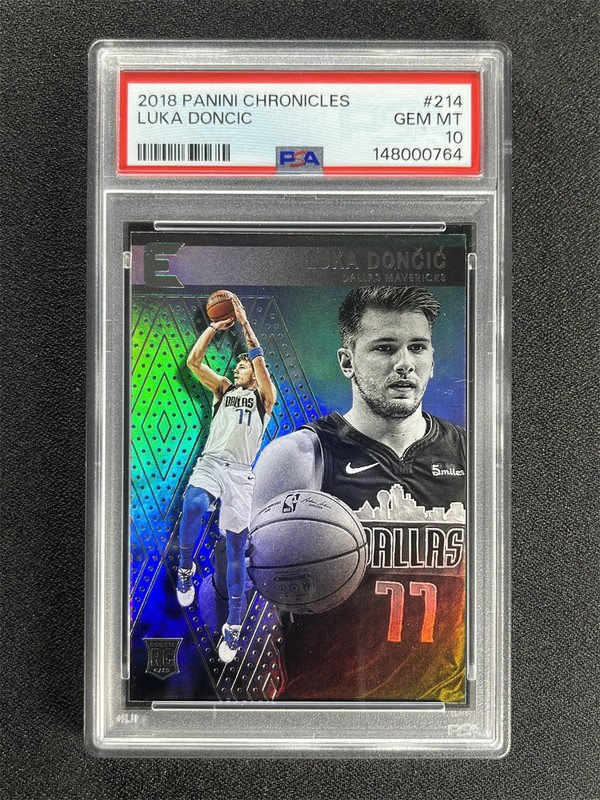 2018-19 Panini Chronicles Essentials Luka Doncic #214 RC Rookie PSA 10 GEM MT