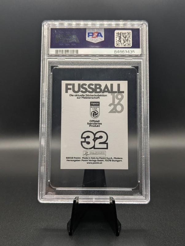 Erling Haaland Panini Fussball Austria Rookie RC sticker #32 Salzburg PSA 8 view 2