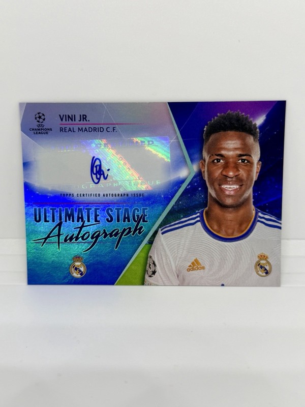 VINICIUS JR. 2021-22 Topps UEFA Ultimate Stage Blue Auto /99 Real Madrid #US-V
