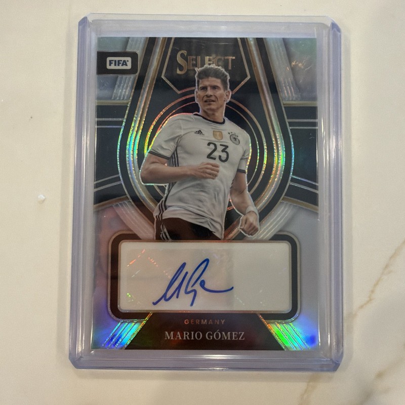 2022-23 Panini Select FIFA - Select Signatures Mario Gomez #SS-MGO (AU)
