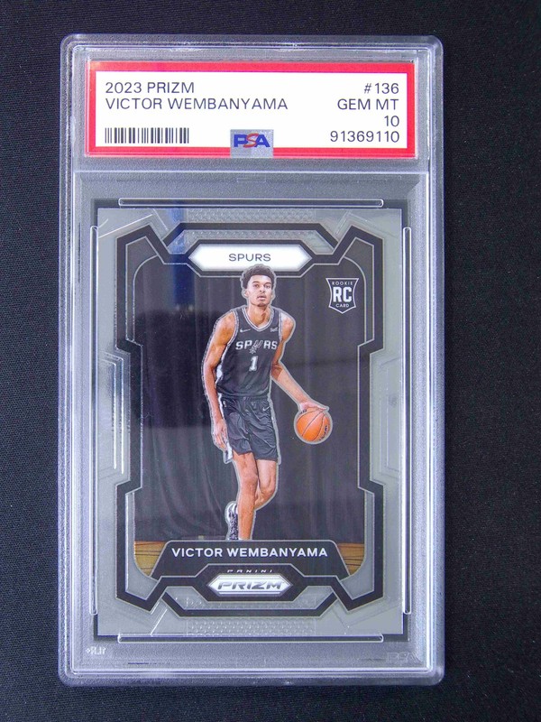 2023-24 Panini Prizm Victor Wembanyama #136 RC Rookie PSA 10 #s02