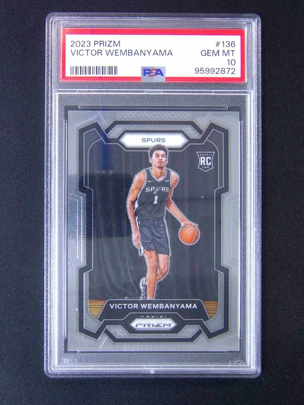 2023-24 Panini Prizm Victor Wembanyama #136 RC Rookie PSA 10 #s01