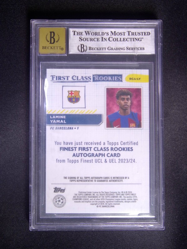 2023-24 Topps Finest UEFA Lamine Yamal RC Auto First Class Rookies BGS8.5+10 view 2