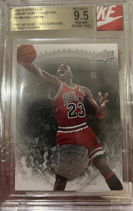 2009-10 Upper Deck Jordan Legacy Michael Jordan #17 w/ Game Used NIKE Swatch 